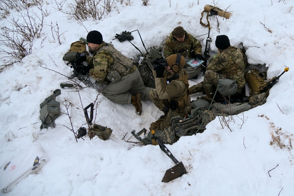 120th Field Artillery Regiment forward observers train at Northern Strike 23-1