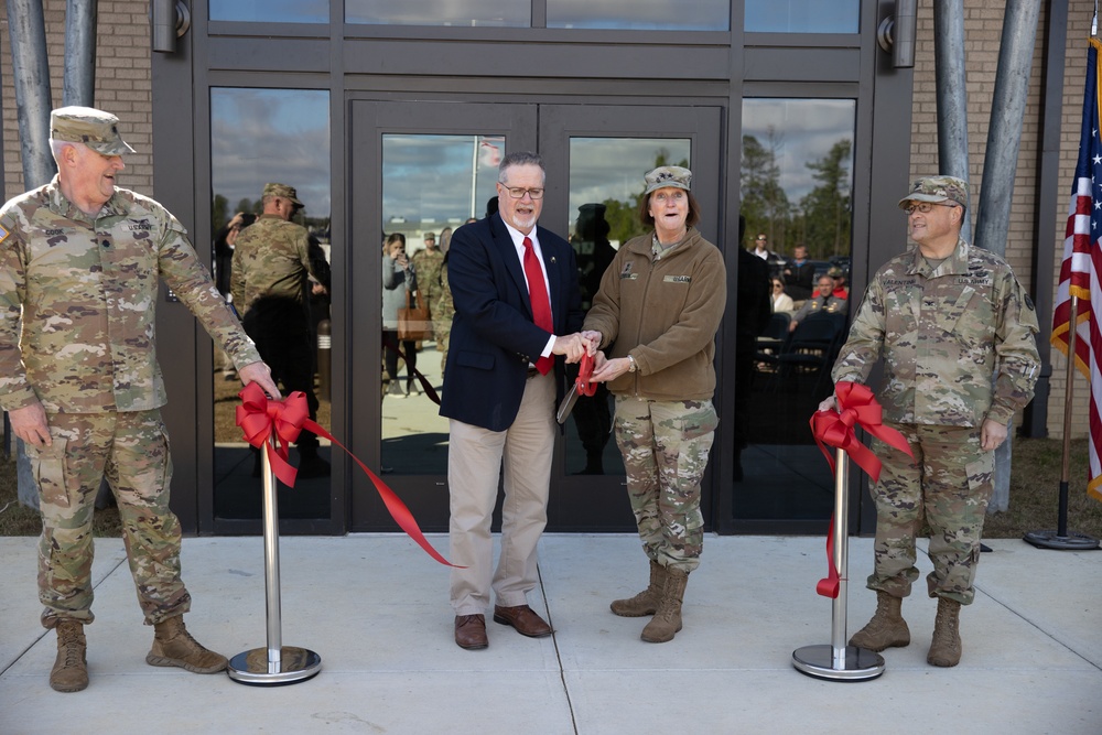 Mayor Hellmich and Maj. Gen. Gordon cut the ribbon on Foley Readiness Center