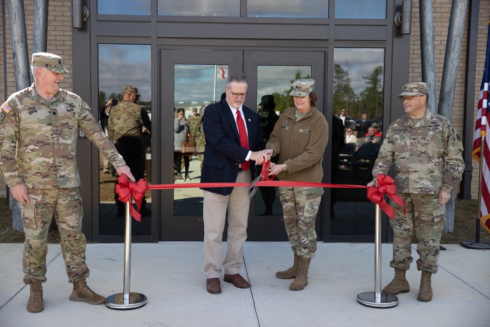 Mayor Hellmich and Maj. Gen. Gordon cut the ribbon on Foley Readiness Center
