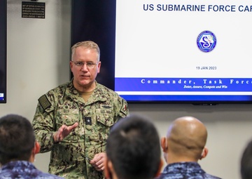 Submarine Group 7 Hosts Japanese Submarine Officers in Yokosuka