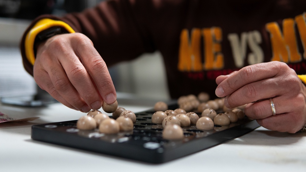 13th MEU Shipmates Play Bingo