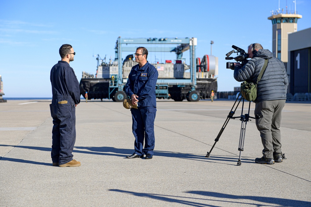 Media Members Visit ACU 4