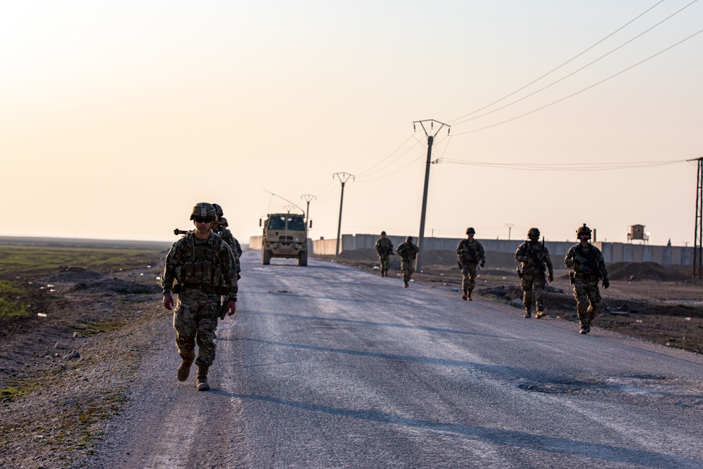 Task Force Viking conducts a joint patrol with Syrian Democratic Forces