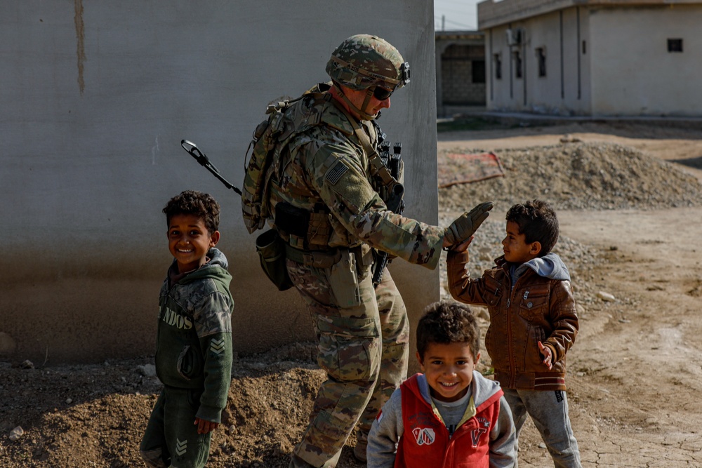 Task Force Viking conducts a joint patrol with Syrian Democratic Forces