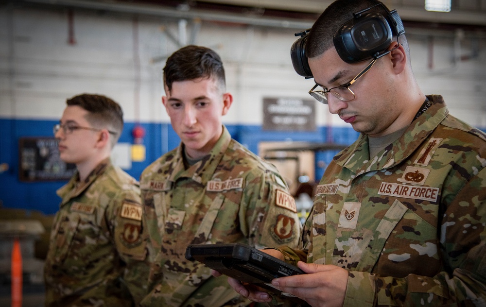 96th Test Wing holds quarterly weapons load competition