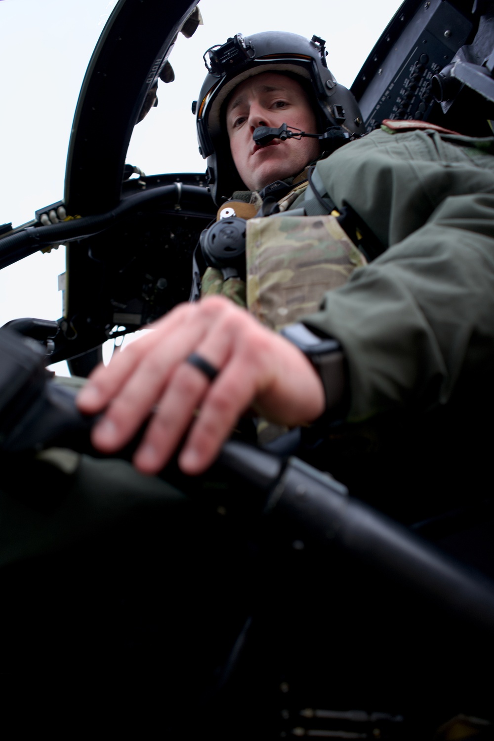 Alaska Air National Guard trains with Coast Guard at Air Station Kodiak