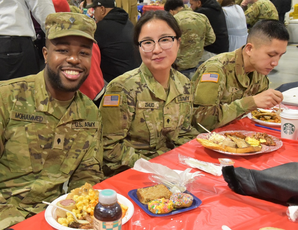 Aviation Soldiers honored prior to deployment