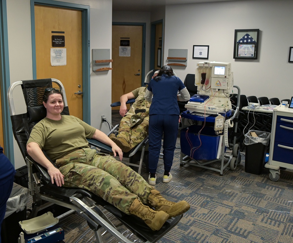 132d Wing members donate blood