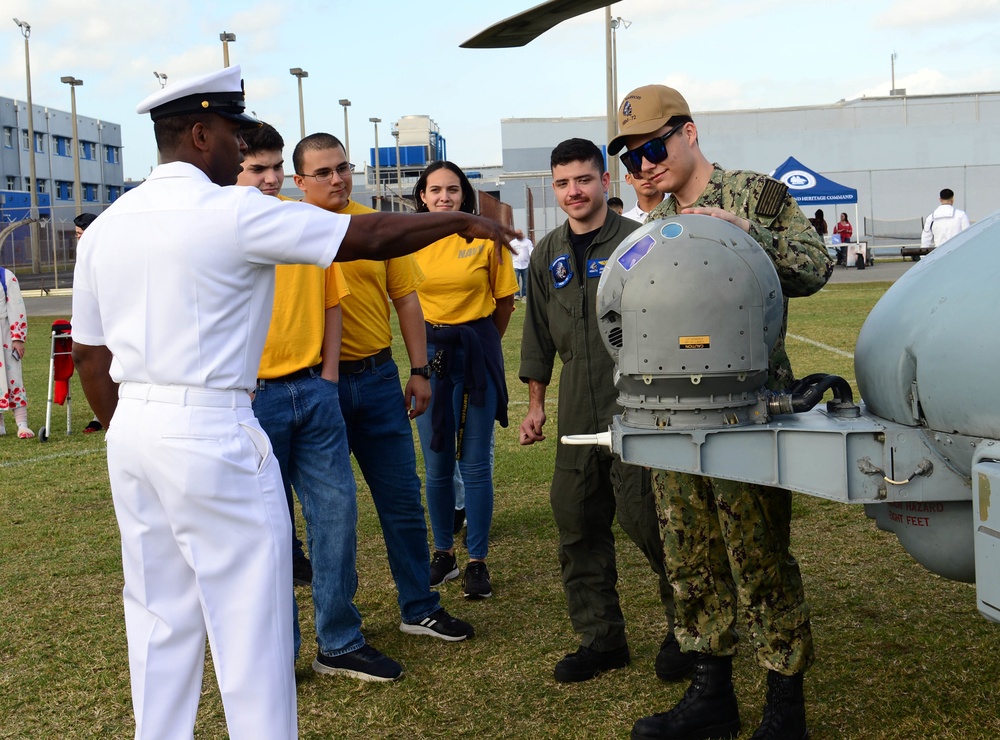 DVIDS Images Navy Week Miami [Image 4 of 7]