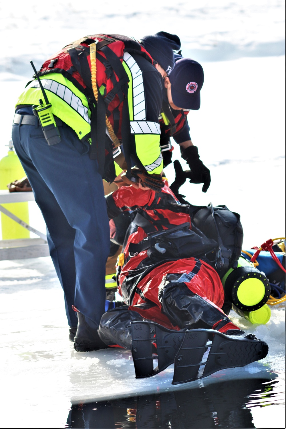 Fort McCoy Fire Department dive team conducts ice rescue training at frozen lake at Fort McCoy