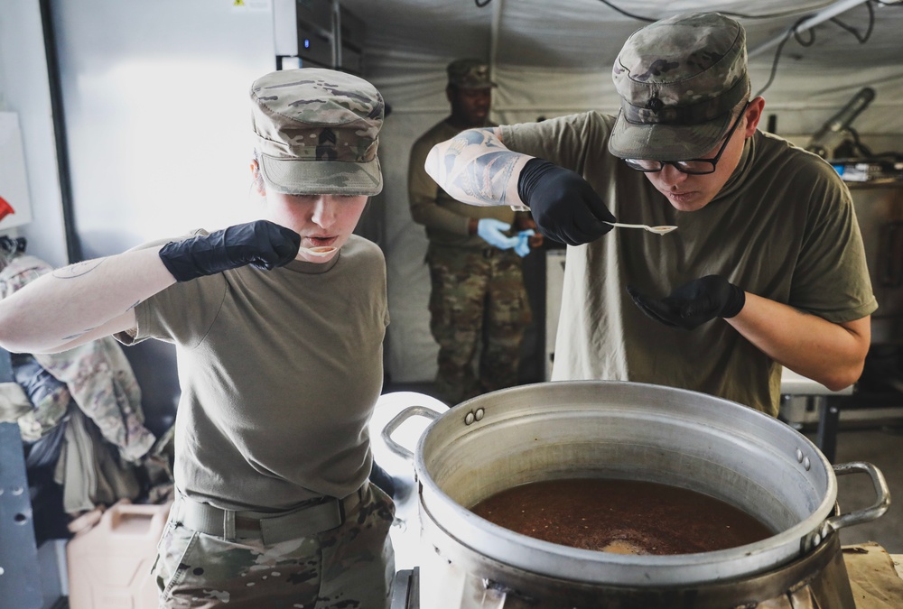 Iowa National Guard culinary specialists compete in national competition