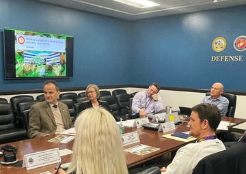 German military officials strengthen ties with DLA Aviation during visit to DSCR