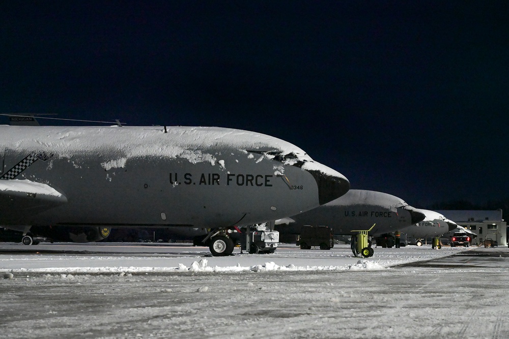 DVIDS - Images - 127th Wing stands ready after inclement weather