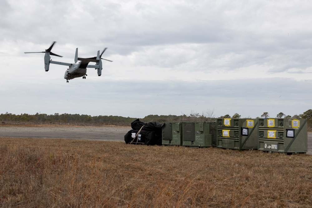 Distributed Aviation Operations Exercise 1 - Ospreys and Super Stallions deliver equipment