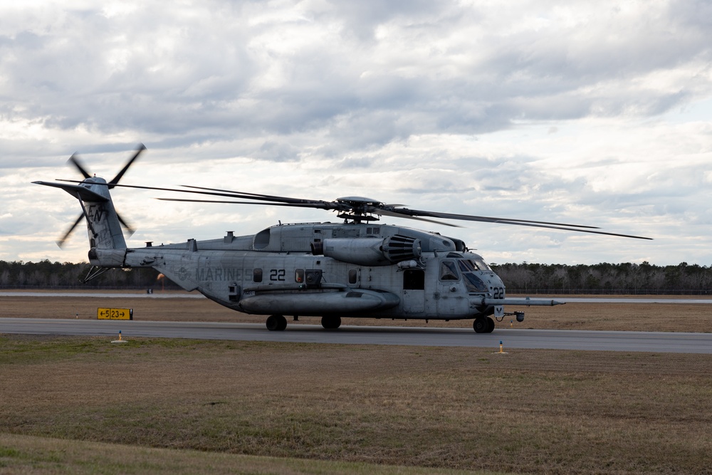 Distributed Aviation Operations Exercise 1 - Marines establish landing site at civilian airport