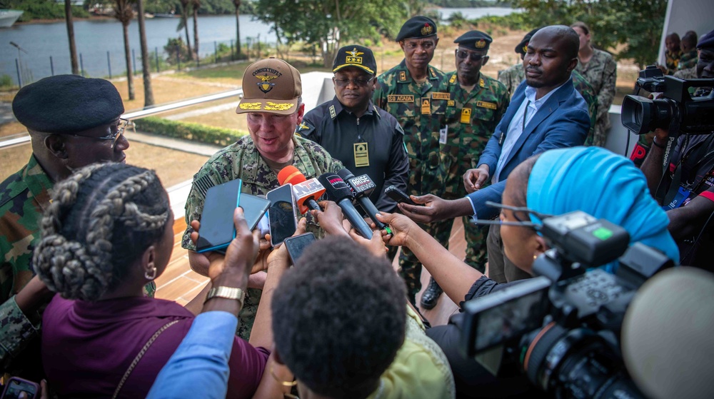 U.S. Sixth Fleet visits Nigerian Navy in Lagos