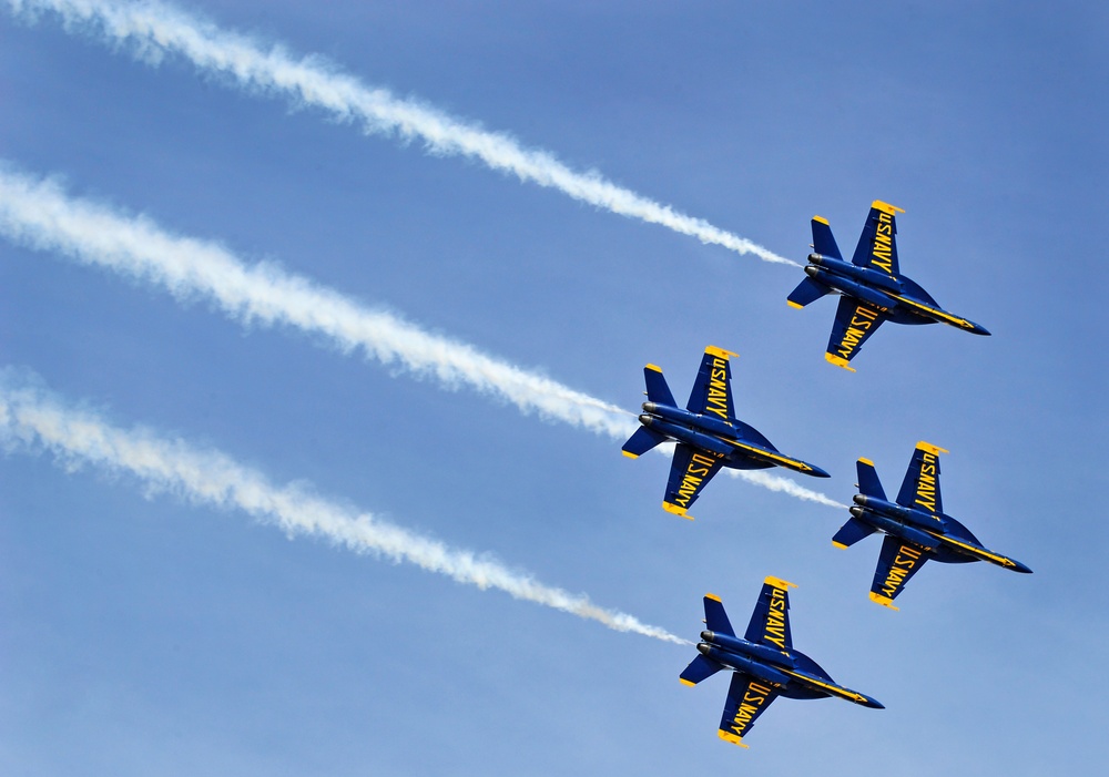 DVIDS Images Blue Angels Conduct Winter Training at NAF El Centro