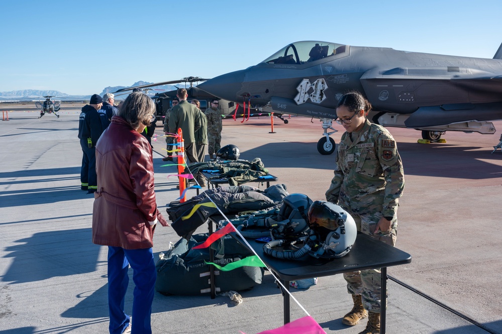 Luke AFB showcases aircraft at Mesa Aviation Day