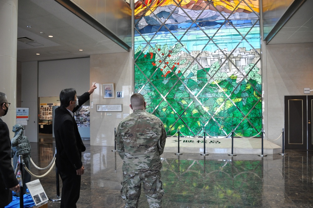 5th AF DCOM visits JMSDF Kanoya Air Base