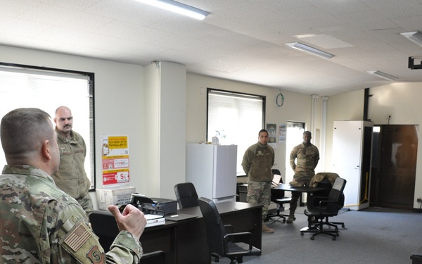 5th AF DCOM visits JMSDF Kanoya Air Base