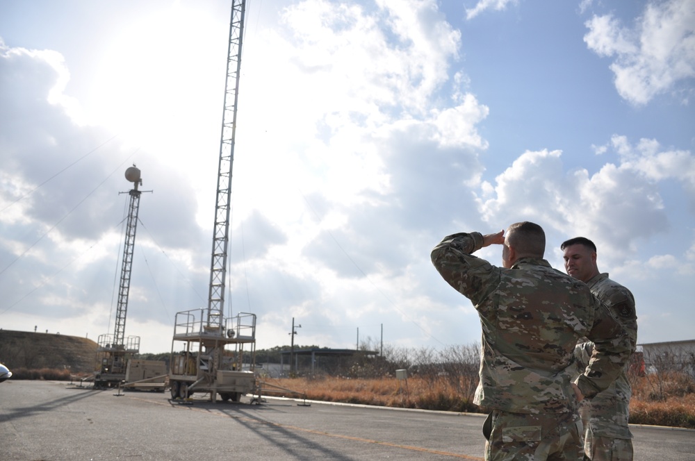 5th AF DCOM visits JMSDF Kanoya Air Base