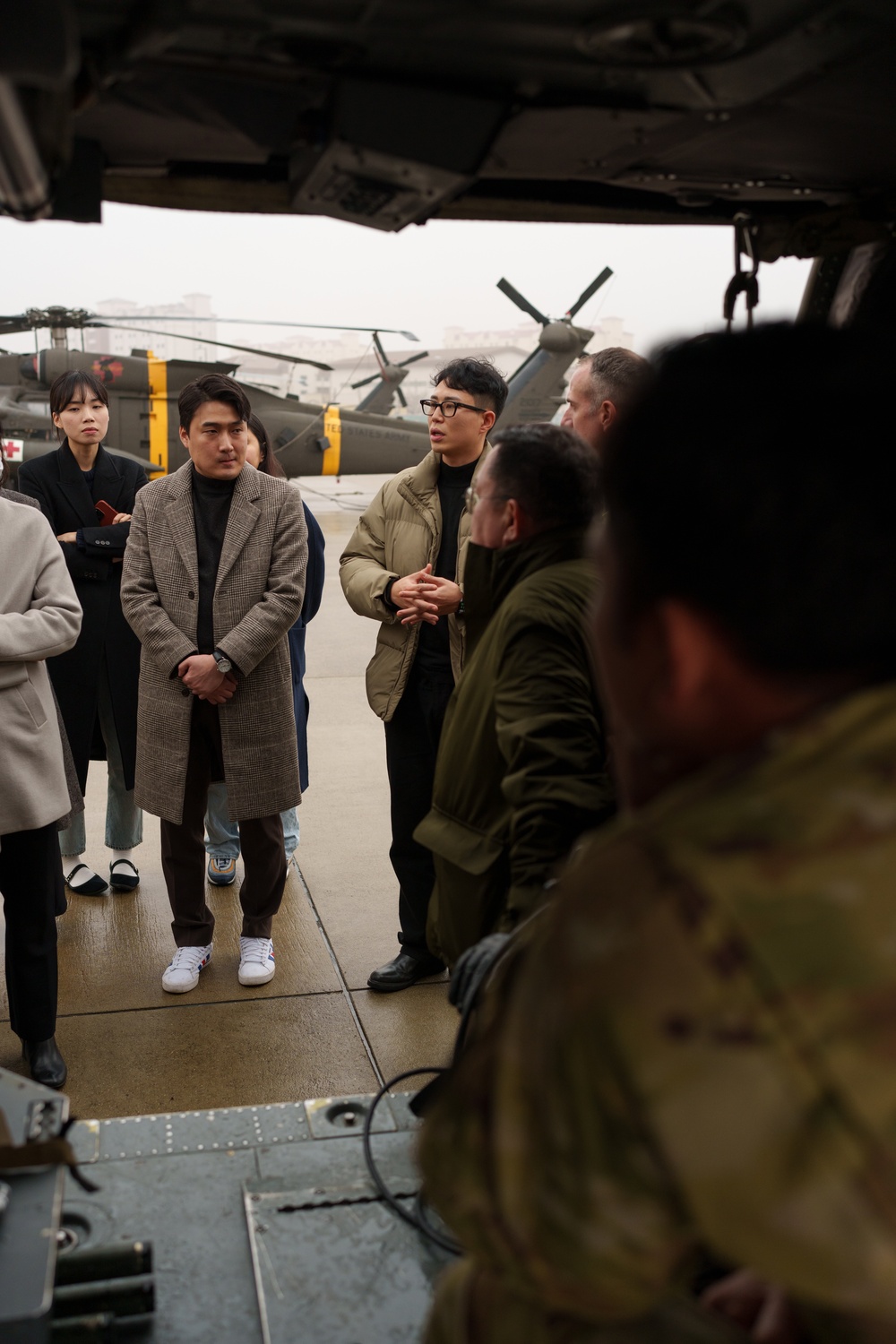 United Nations Command Deputy Commander Visits 2nd Combat Aviation Brigade