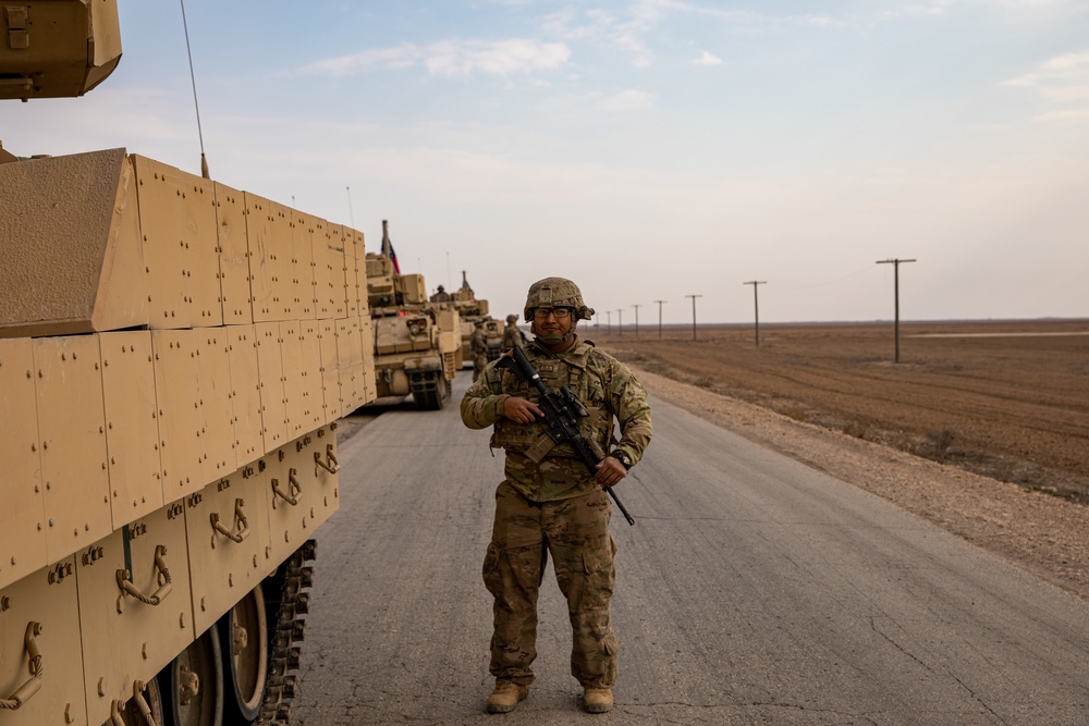 Combined Joint Task Force - Operation Inherent Resolve conducts joint patrol with Syrian Democratic Forces