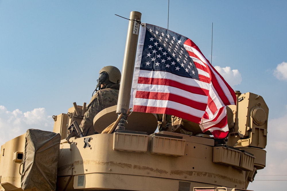 Combined Joint Task Force - Operation Inherent Resolve conducts joint patrol with Syrian Democratic Forces