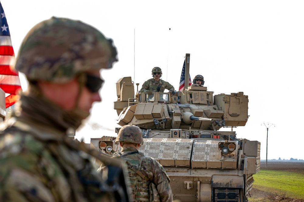 Combined Joint Task Force - Operation Inherent Resolve conducts joint patrol with Syrian Democratic Forces