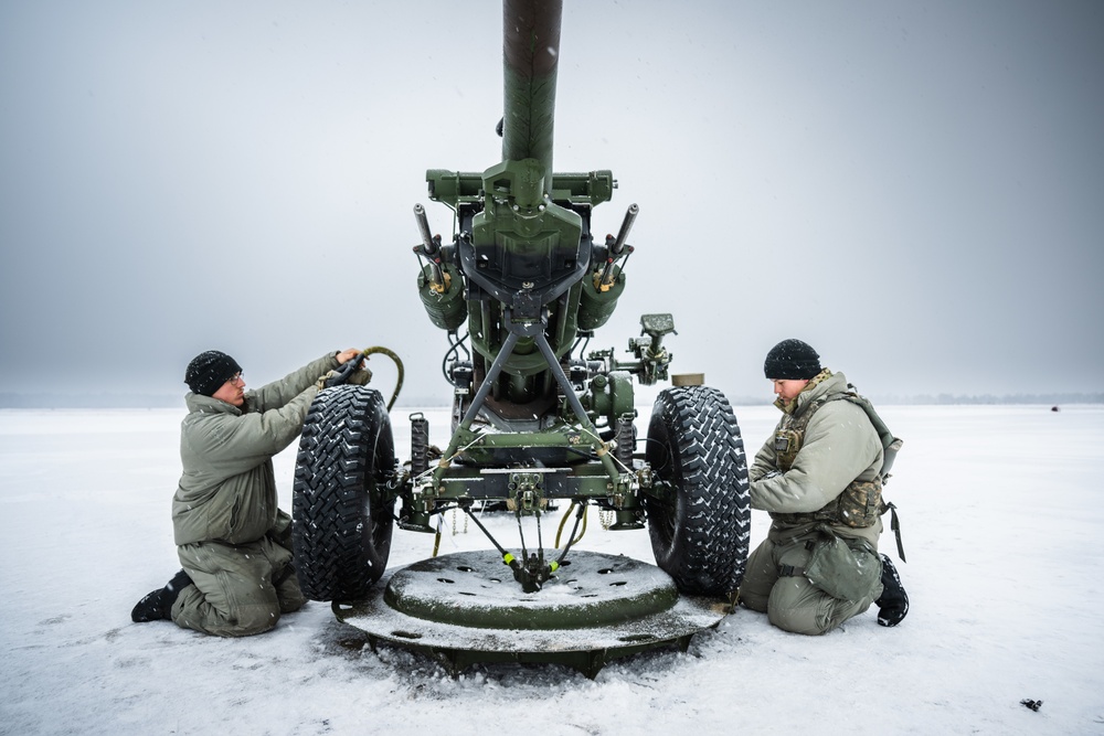 DVIDS - Images - 120th Field Artillery Regiment prepares for sling load ...