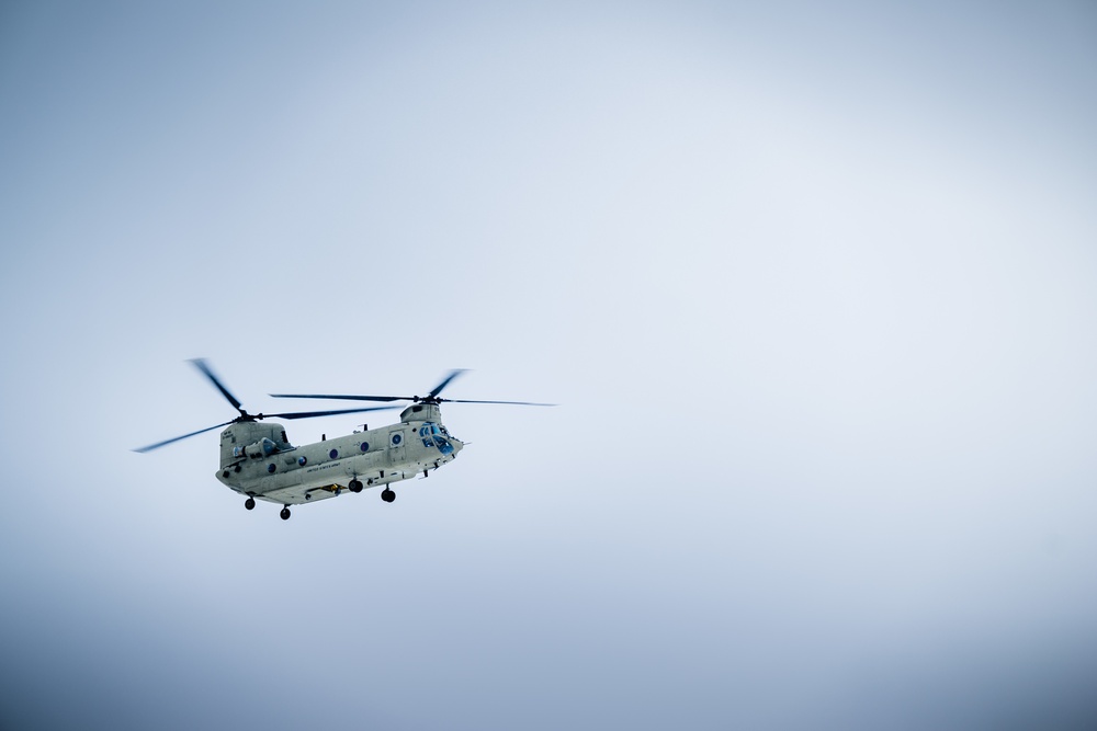 328th Aviation Regiment, 120th Field Artillery Regiment prepares for sling load training