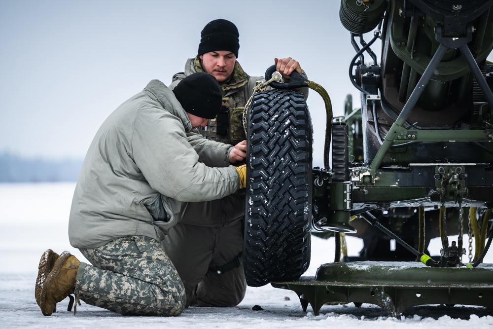 120th Field Artillery Regiment prepares for sling load training