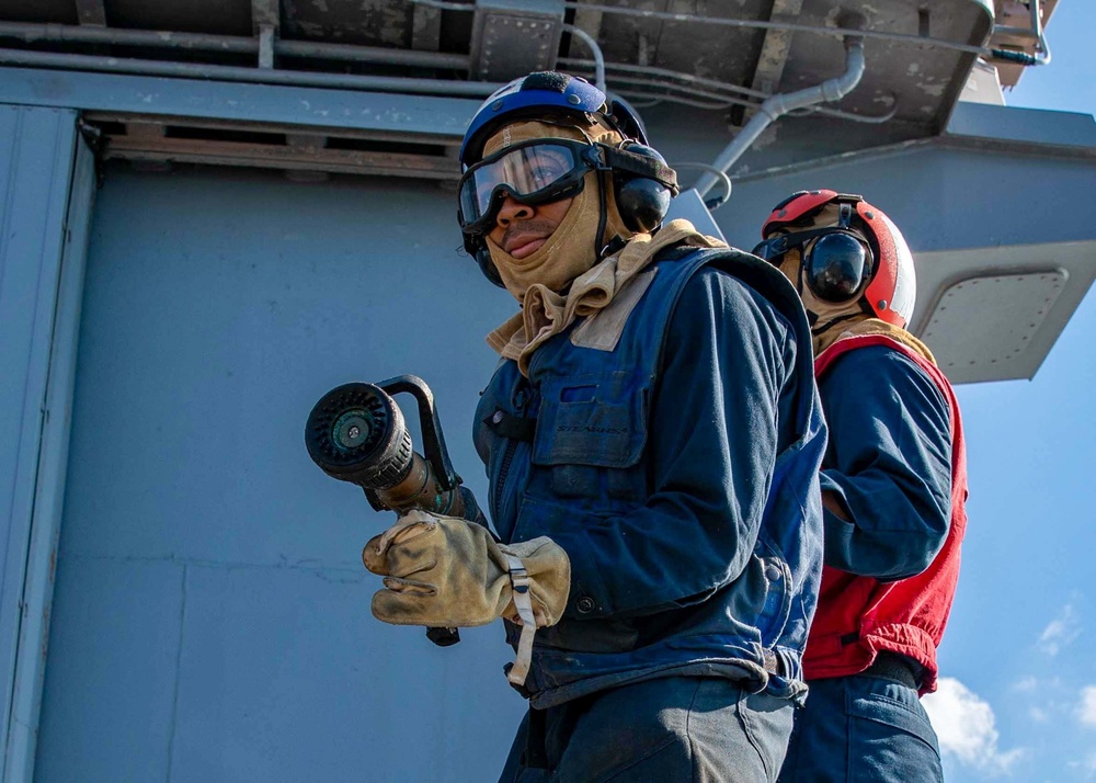 USS Leyte Gulf (CG 55) Daily Operations