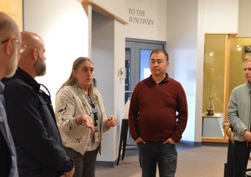 Naval Museum hosts staff members from the National Museum of the United States Marine Corps