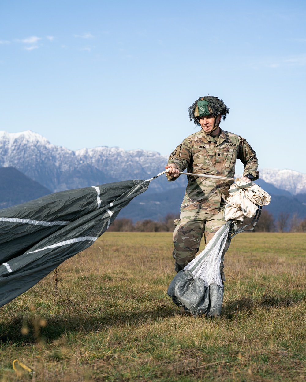 173rd Airborne Brigade Paratroopers Conduct Airborne Operations