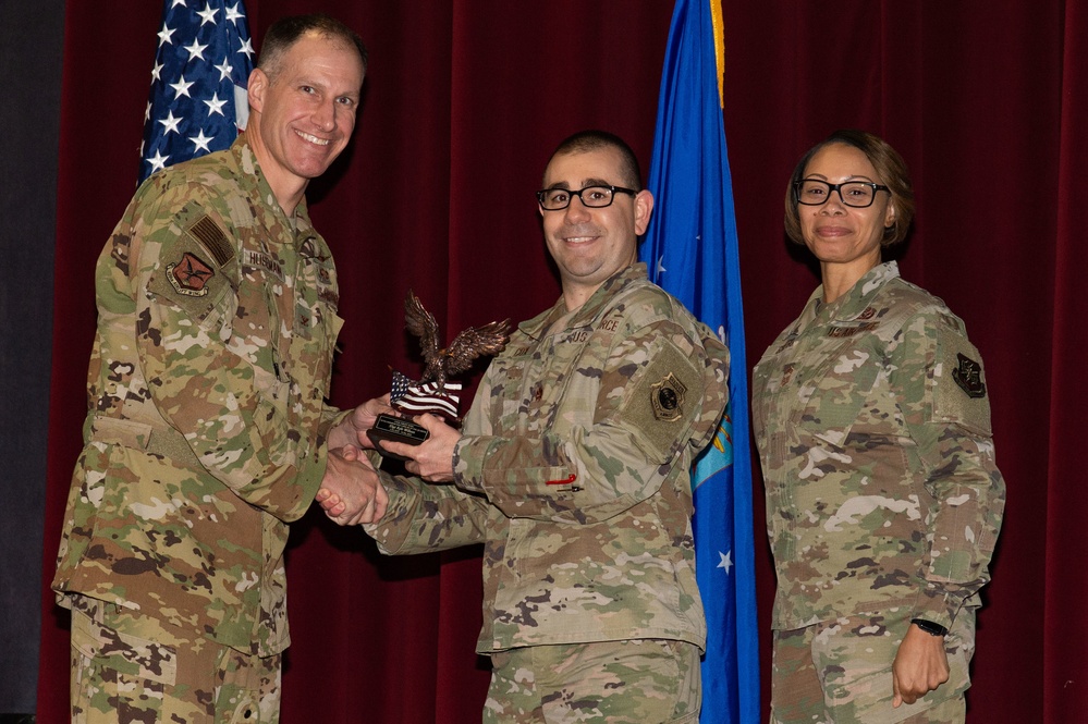 436th Airlift Wing recognizes 2022 4th quarter award winners