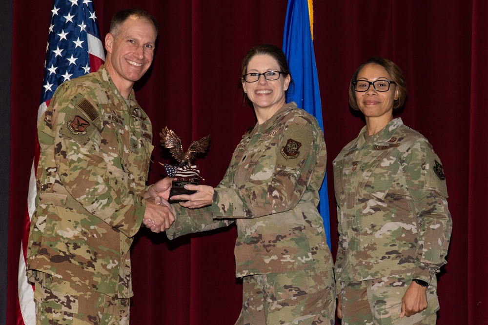 436th Airlift Wing recognizes 2022 4th quarter award winners