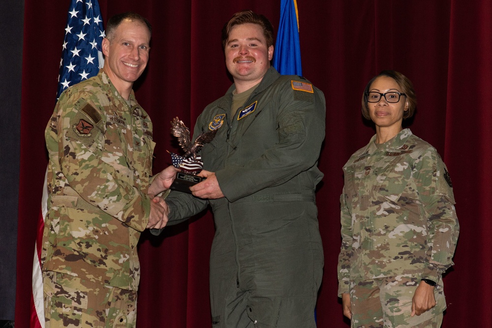 436th Airlift Wing recognizes 2022 4th quarter award winners