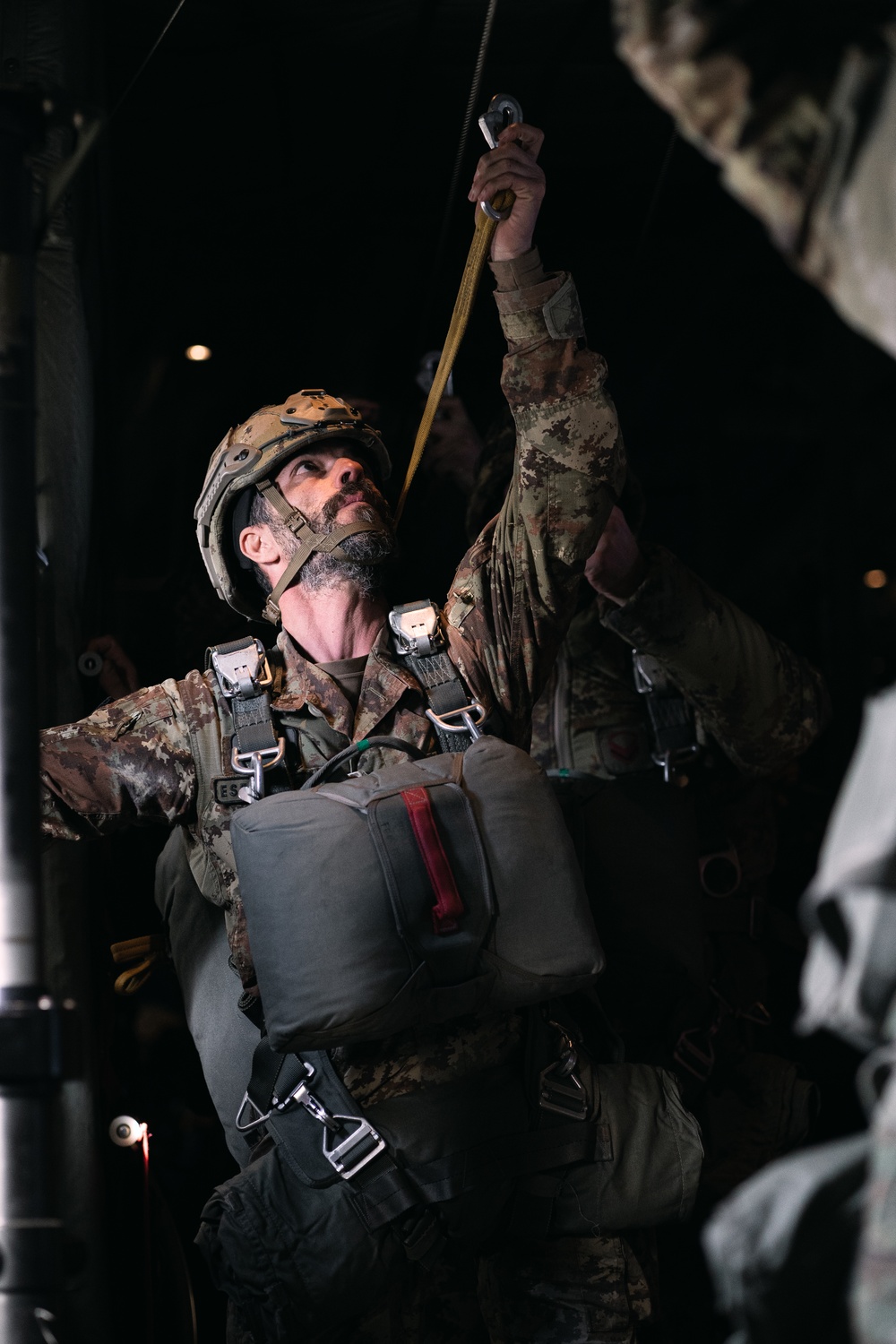 173rd Airborne Brigade and Italian Folgore Parachutist Brigade Conduct Airborne Operations