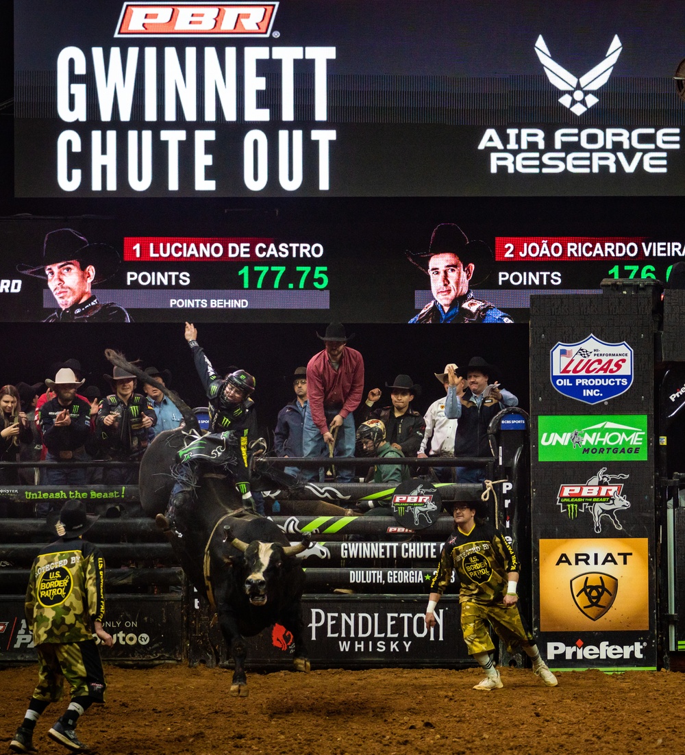 Total Force Recruiting represents at the “Unleash The Beast’s Gwinnett Chute Out”