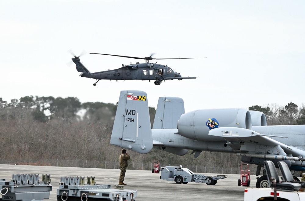 175th Wing and 920th Rescue Wing conduct integrated combat turns during exercise Sunshine Rescue