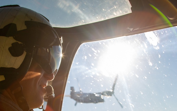 VRM 30 conducts a mid-flight refueling