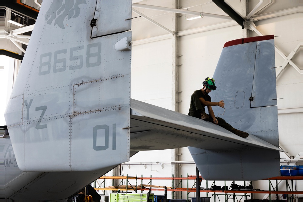 VMM-363 Osprey Maintenance