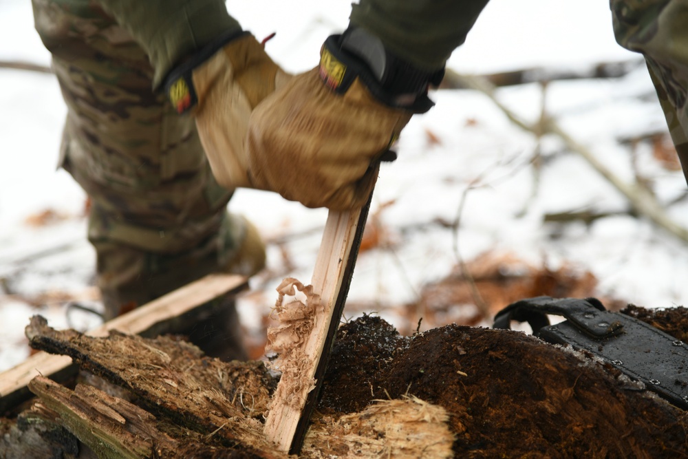 720th Special Tactics Group SERE specialist conduct cold-weather survival training