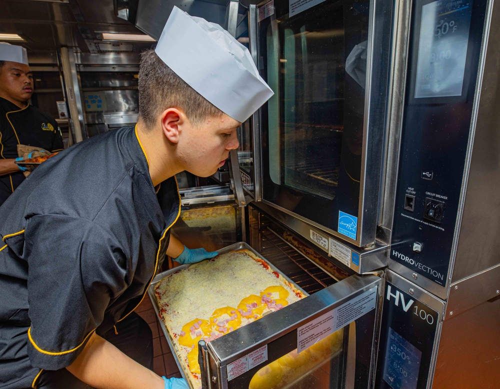 USS Shiloh (CG 67) Meal Preparation