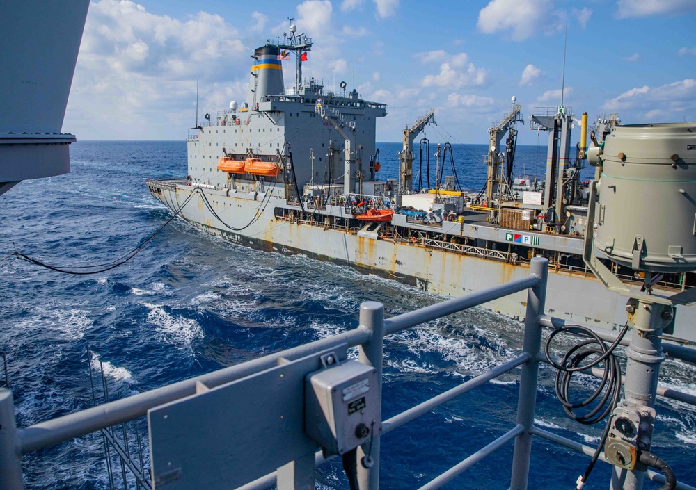 USS Shiloh (CG 67) Fueling-At-Sea