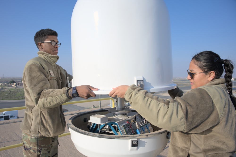 407th EOSS Weather Airmen Inspect Equipment