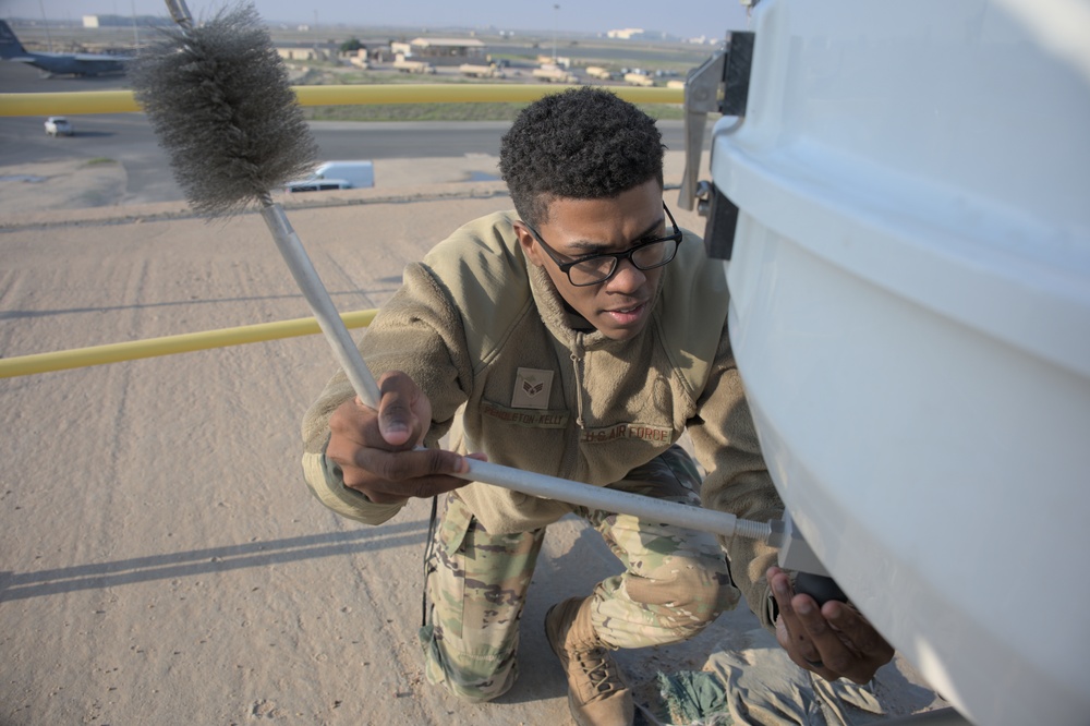 407th EOSS Weather Airmen Inspect Equipment