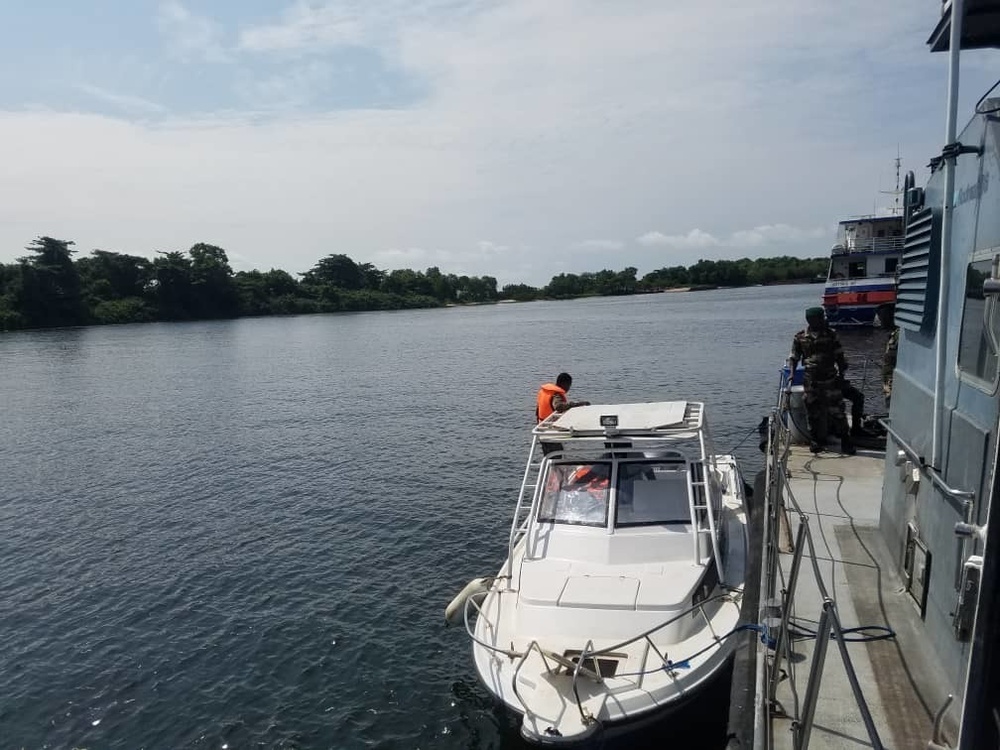 Sao Tome and Principe conduct simulated boarding during OE23