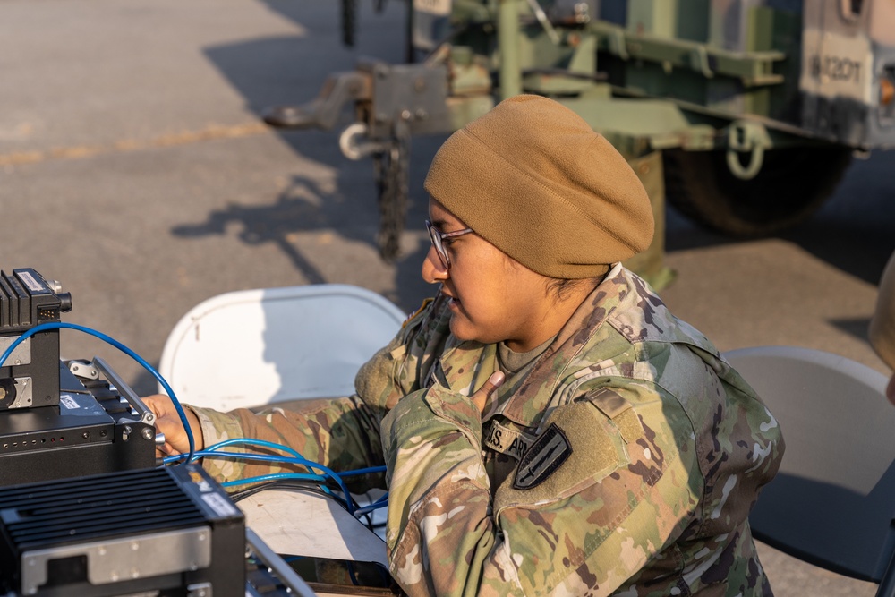 Signaleers setup for signal communication training